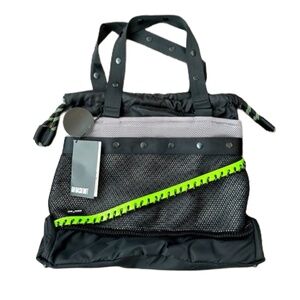 Go Dash Dot Tote Bag with bottom zip area for yoga matt